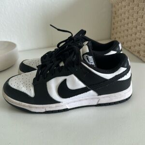Womens 7 Mens 5.5 Nike Dunk Low Panda, Good condition